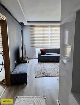 Körfez Mah. Tramvaya 300 Mt Eşyalı Kiralık 1+1 Daire