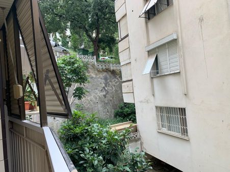 Smyrna Team’ Den Üçkuyular’ Da Kiralık 3+1 Eşyalı Daire