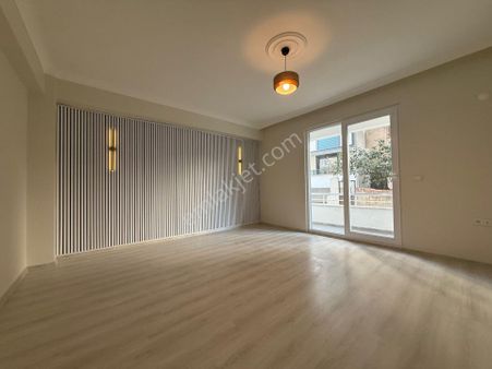 Sabri Pınarbaşı'dan Edremit'te Satılık Sıfır 2+1 Öncephe Daire