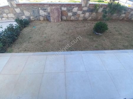 Didim'de Denize Yürüyüş Mesafesinde Satılık 2+1 Bahçe Katı Daire