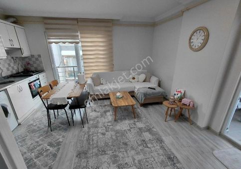 Atakum Körfez Tranway Altında Eşyalı 1+1 Satılık 1+1 Daire