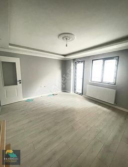 Ekşioğlu Gyd' Den Marmaray'a Yakın 2+1 Oturuma Hazır 0 Daire