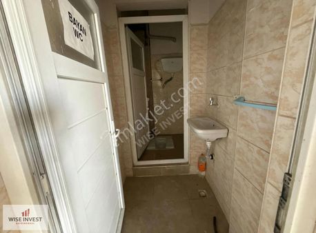 Vişne Caddesine Komşu 4 Katlı Fabrika Binası