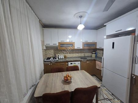 Ra Gayrimenkul Altaylılar Mh.merkezi Konumda Yüksek Zemin Ferah Daire