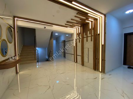 Keçeciler Mah. Ali Ulvi Kurucu Cad. Sıfır Satılık 3+1