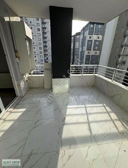 #macera Park Önü Stad Karşısı Site İçi İskanlı Satılık 3+1 Daire