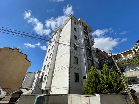 Son 2 Hafta Boş Sınırsız Kredi Ara Kat Otoparklı 75m2 2+1 Daire