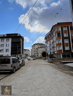 Akçil'den Kapaklı Mevlana Mah. Satılık 2+1 Ön Cephe Daire