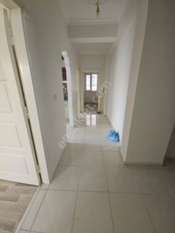 Kepez Yeni Emek Mahallesinde Kiralık 2+1 Yüksek Giriş