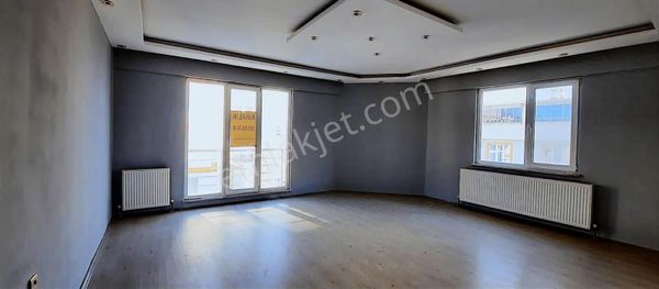 Karacabey Emirsultan Onurkent Sitesinde Kiralık 5+1 Dubleksdaire