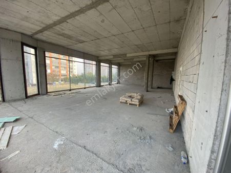 Şeker Mahallesi Adress Enda'da Satılık Köşe Dükkan