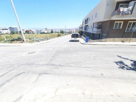 Netice Grup'tan,nilüfer-minareliçavuş Mh.de Köşe Satılık Dükkan