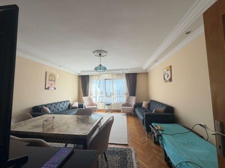 Uyanış Mah Ankara Manzaralı Orta Katta Geniş Metrekareli