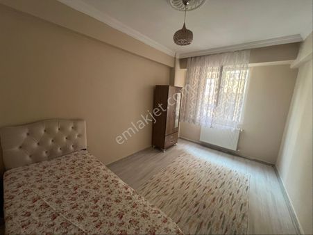 Ovalı Emlaktan Şanlıurfa Haliliyede Kiralık 2+1 Eşyalı