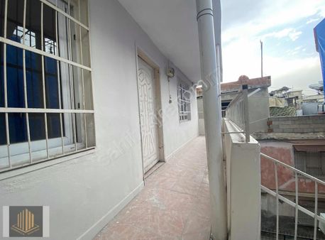 Sağlam'dan Mithatpaşa'da Kiralık 3+1 Müstakil Ev