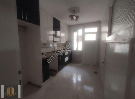 Sağlam'dan Petek Pastanesi Civarı 2+1 Kiralık Müstakil Ev