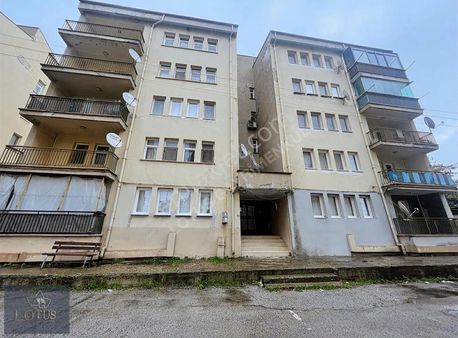 Kuruçeşme Okullar Bölgesi Tramvaya Yürüme Mesafesi 3+1 Kiralık