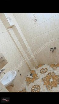 Toroslar Sağlık Mah.de Ara Kat Kiralık Daire