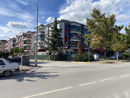 Bahçelievler Mah. Cadde Üzeri Satılık 3+1 Arakat Daire