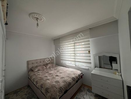 Ty Den Pınarbaşı Mh 12 Yıllık Ara Katta 2+1 Satılık Daire