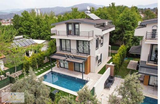 Çalış Bölgesinde, Vatandaşlığa Uygun , 4+1 Tam Müstakil Villa