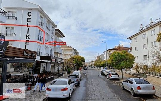 2000 Evler Mahallesinde Kiracılı Ve Eşyalı Satılık 1+1 Daire