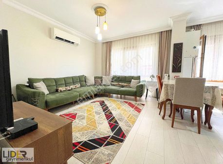 Lider'den Minibüse Yakın 13 Yıllık Ön Cephe 110m2 Geniş 3+1