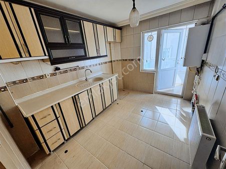 Sevindik'ten Çiftbalkonlu 14 Yıllık 1.arakat Masrafsız 3+1 Daire