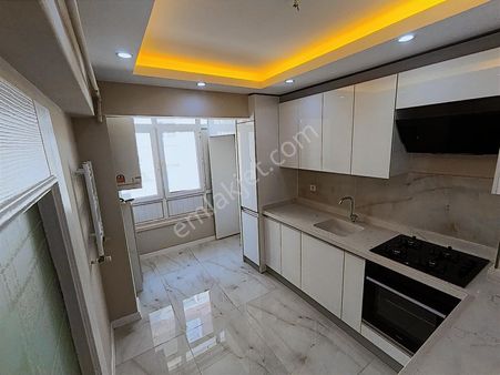 Sevindik'ten Çarşı-belediyeyakını 2.arakat Ultralüks 3+1 Daire