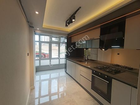 Sevindik'ten Tapumüdürlüğüyanı Ultralüks 1,kat 120m2 3+1 Daire