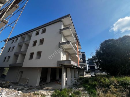 Kemalpaşa M. Akif Ersoy Mahallesi 125 M2 3+1 Sıfır Daire
