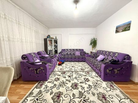 Bakırhan Emlak'tan Salı Pazarı Yakını Ara Kat 3+1 Satılık Daire