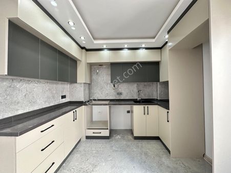 Utku Mahallesinde 3+1 Dubleks Oturuma Hazır Sıfır Bina