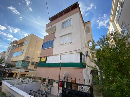 Altınoluk İlkbahar'dan Pazar Sokağında Yüksek Giriş 2+1 Uygun Daire