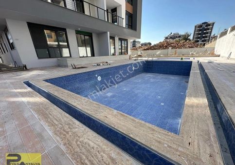 Mazı Çankaya’da 2+1 Havuzlu Satılık Daire