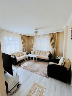 Atatürk Mah. Metroya 2dk Mesafede Geniş Satılık 2+1