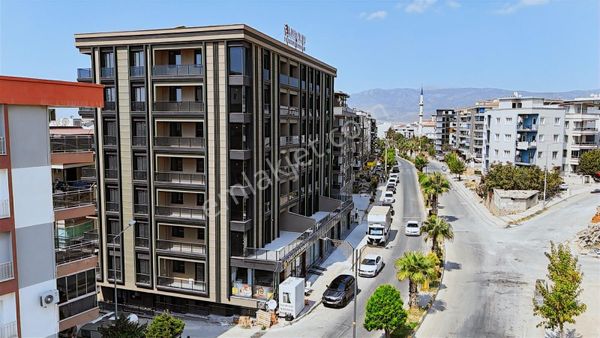 Menemende Satılık Daire 2+1 Devlet Hastanesi Yakını