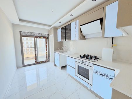 Menemen Koyundere Gazi Mahallesinde Kiralık Ara Kat 2+1 Daire