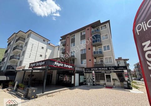 Arda Emlak Ofisi’nden Yayla Taksi Yakını Cadde Üzeri Balkonu Eşyalı Daire