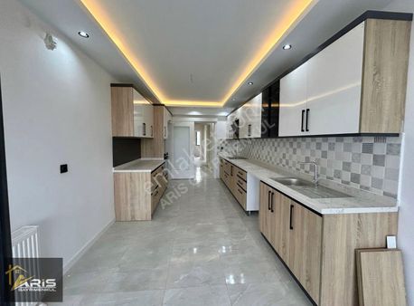 Aris'ten Trend Mimari! Prestijli Yaşam! Yeni Bulvar Üstü Lüx 4+1