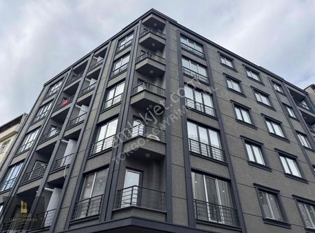 Tokgöz'den Mustafa Kemal Paşa Caddesi Yakını 3+1 Ferah Daire