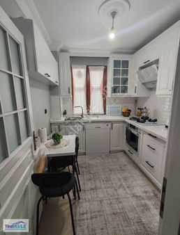 Ümraniye Armağanevlerde İfm Komşu 2+1 90 M2 2.kat Merkezi Daire