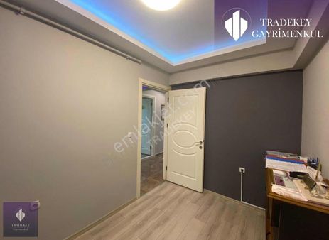 Üçyol Merkezde, Masrafsız, Doğalgazlı 2+1 Satılık Daire&ofis