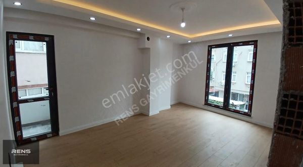 Rens Gayrimenkulden İstasyon Da 2+1 Sıfır Ara Kat Daire