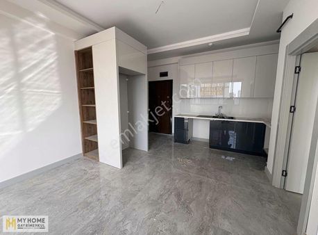 My Homedan Vatan Cad. Yakını 3+1 Kiralık Daire