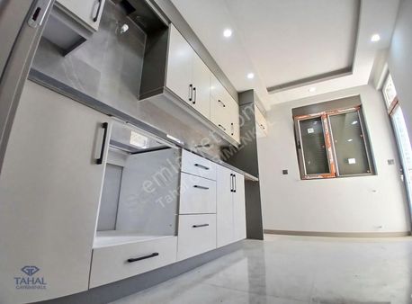 Mehmet Akif Ersoy Mh. Tranway Dibi Sıfır Asansörlü 3+1 Satılık