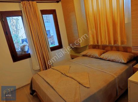 Bitez'de Kış Dönemi İçin Kıralık 3+1 Denize Sıfır Esyalı Daire