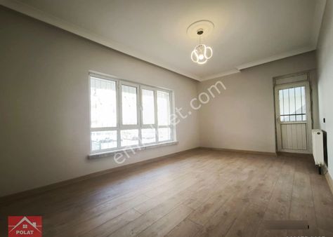 Etimesgut Merkezde İçi Komple Sıfır Yapılı Boş 3+1 Polat Emlakta