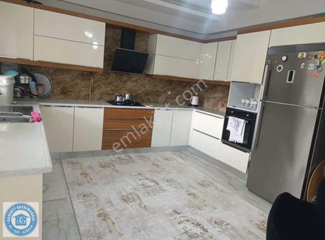 Araştırma Hastanesi Civarında Satılık 4+1 Daire