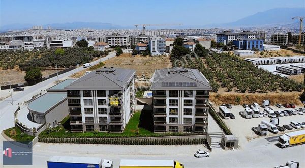 Nilüfer Doğanköy'de Satılık 3+1 145m2 Net Havuzlu Arakat Daire